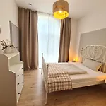 Apartment Gaestewohnung My Secret Garden 2 - Keine Monteure Dennheritz