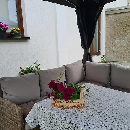 Gaestewohnung My Secret Garden 2 - Keine Monteure Daire