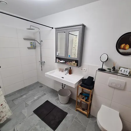 Gaestewohnung My Secret Garden 2 - Keine Monteure